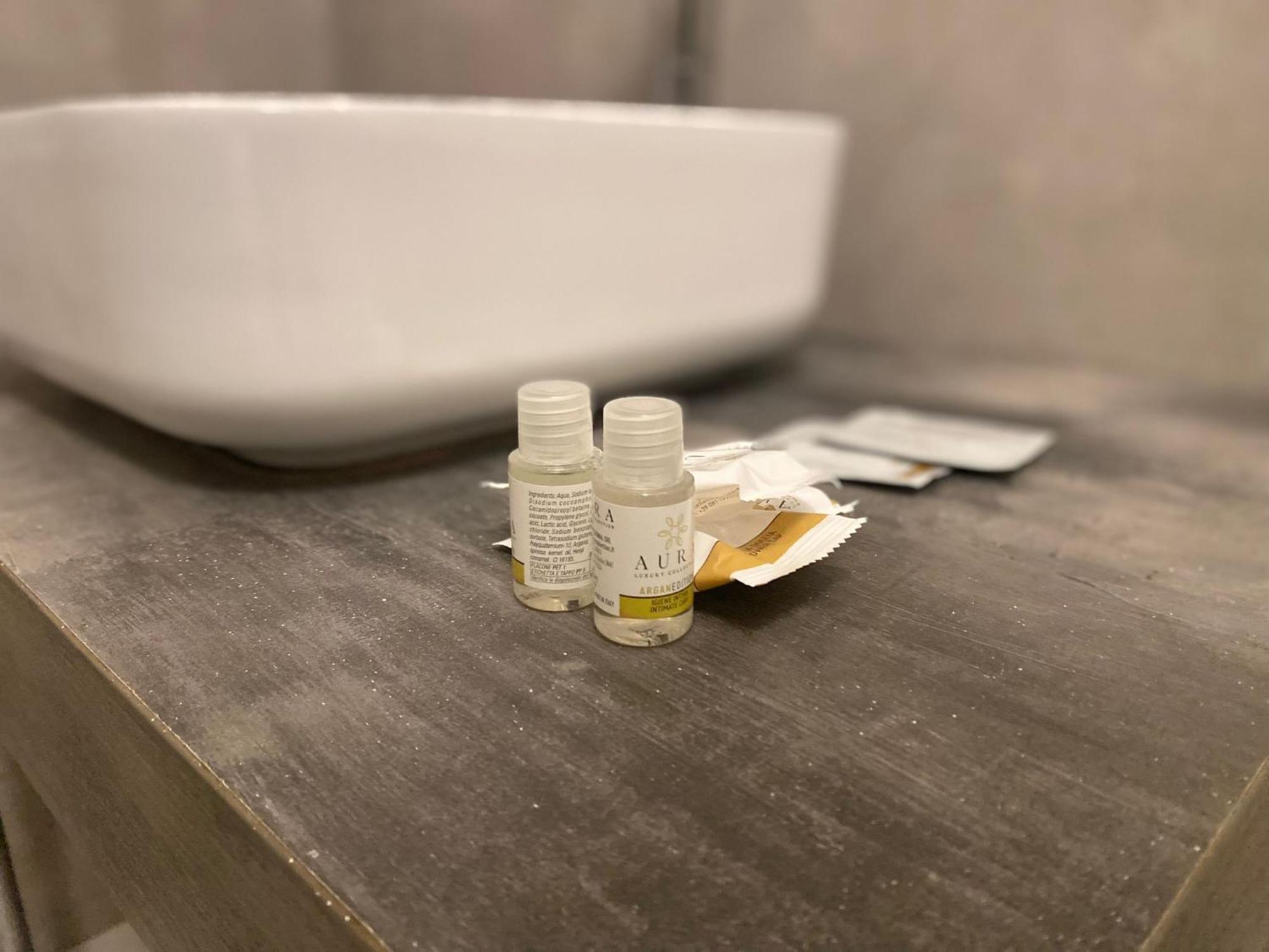 אסראלה Il Covo Rooms & Spa מראה חיצוני תמונה